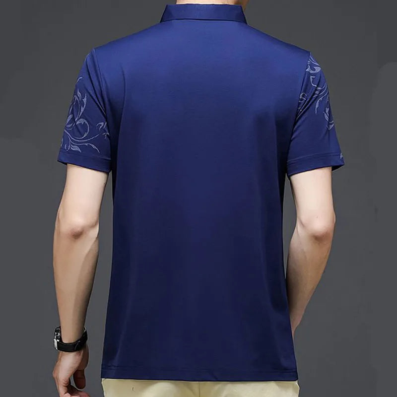 Polo de estilo urbano