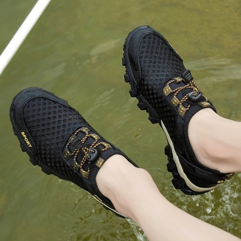 Adventurer Water Tennis 